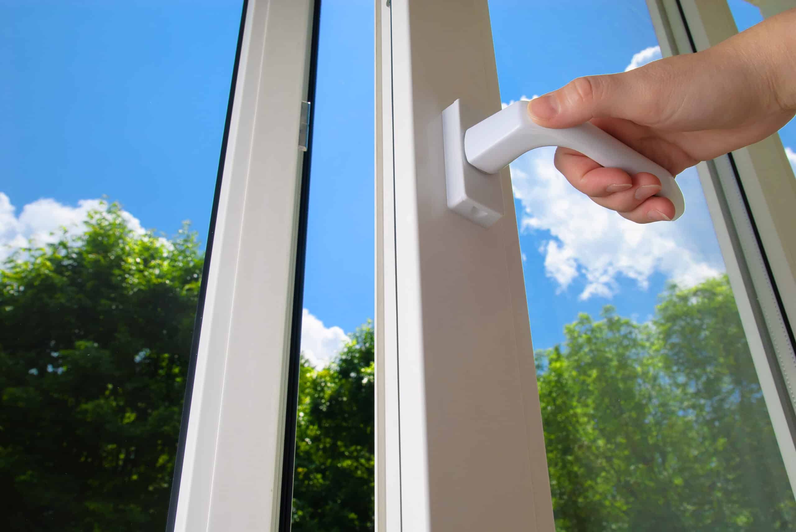 Managing locks, windows and doors in the summer in Havant